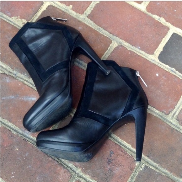 Black Leather & Suede Booties PRICE ⬇️ - Picture 2 of 4